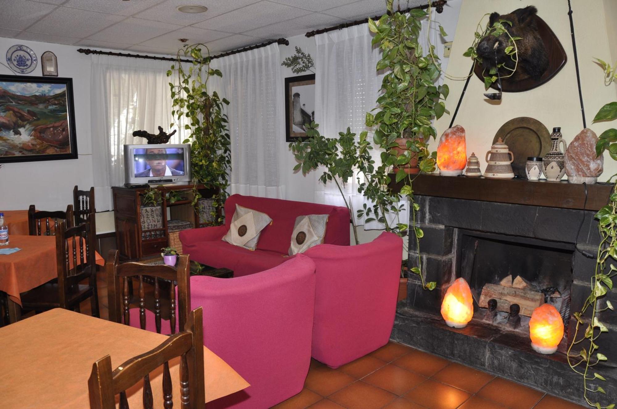 Hotel Castillo D'Acher Siresa Zewnętrze zdjęcie