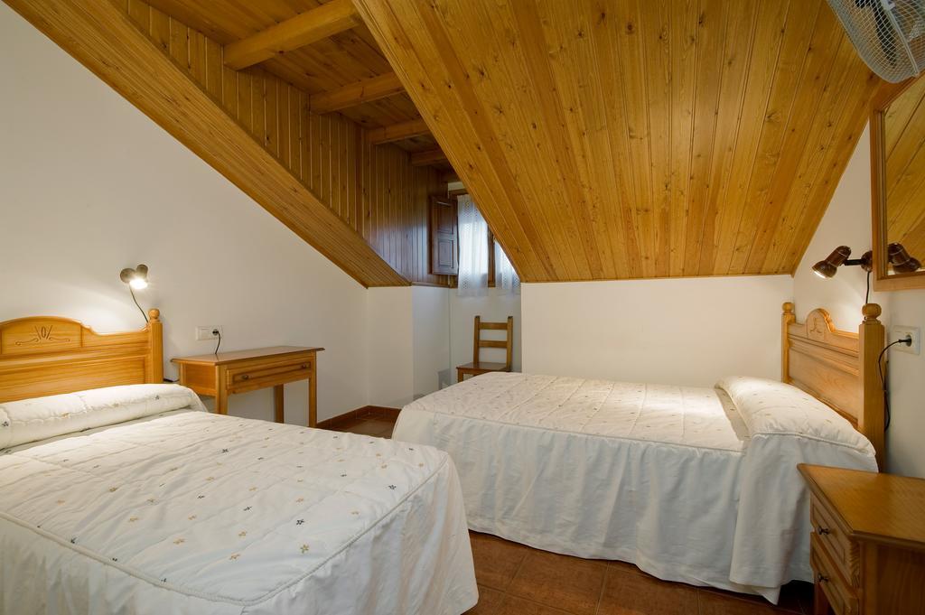 Hotel Castillo D'Acher Siresa Zewnętrze zdjęcie
