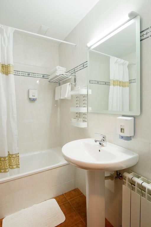 Hotel Castillo D'Acher Siresa Zewnętrze zdjęcie